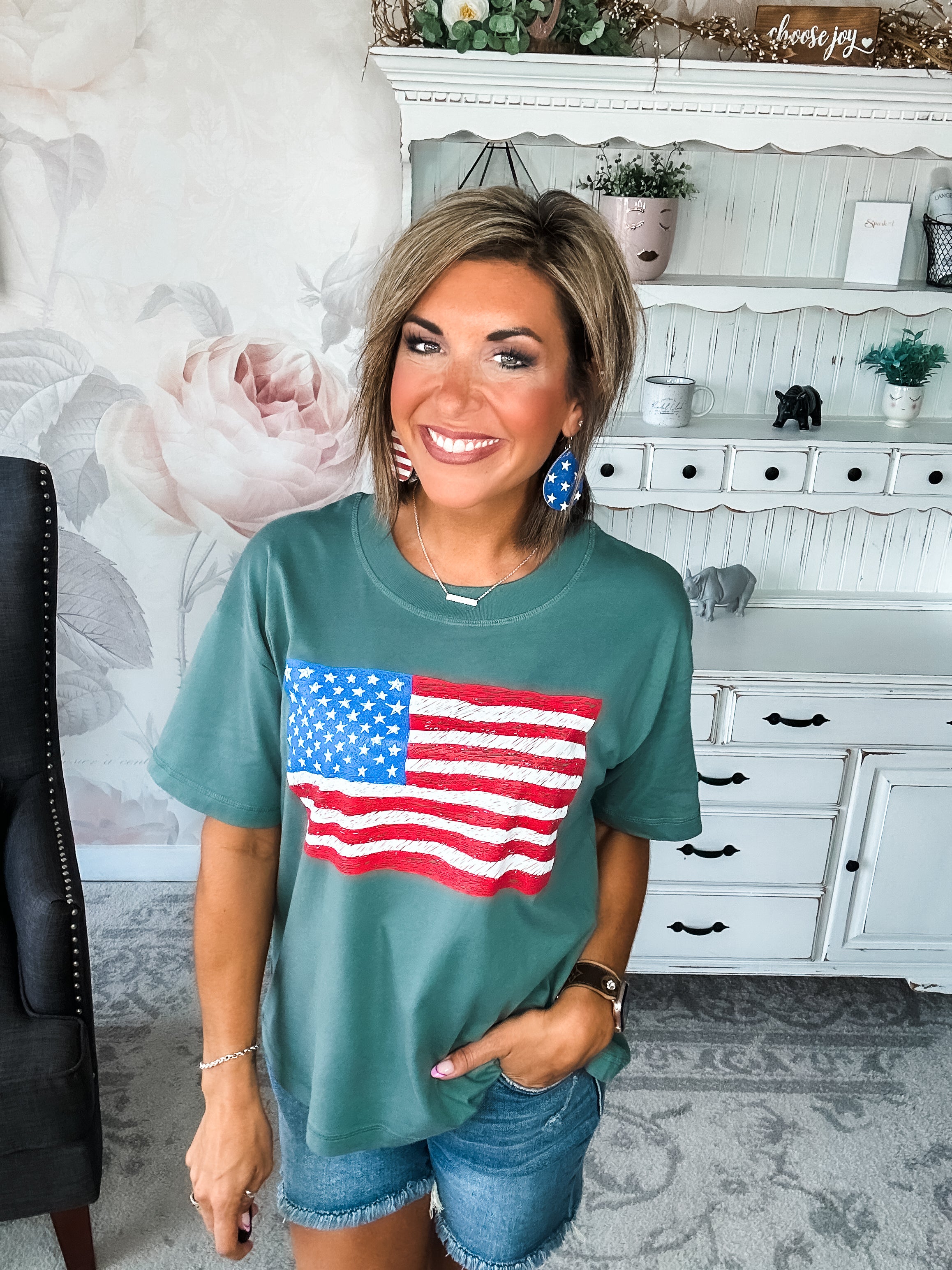 Sketch the Flag Graphic Boyfriend Tee