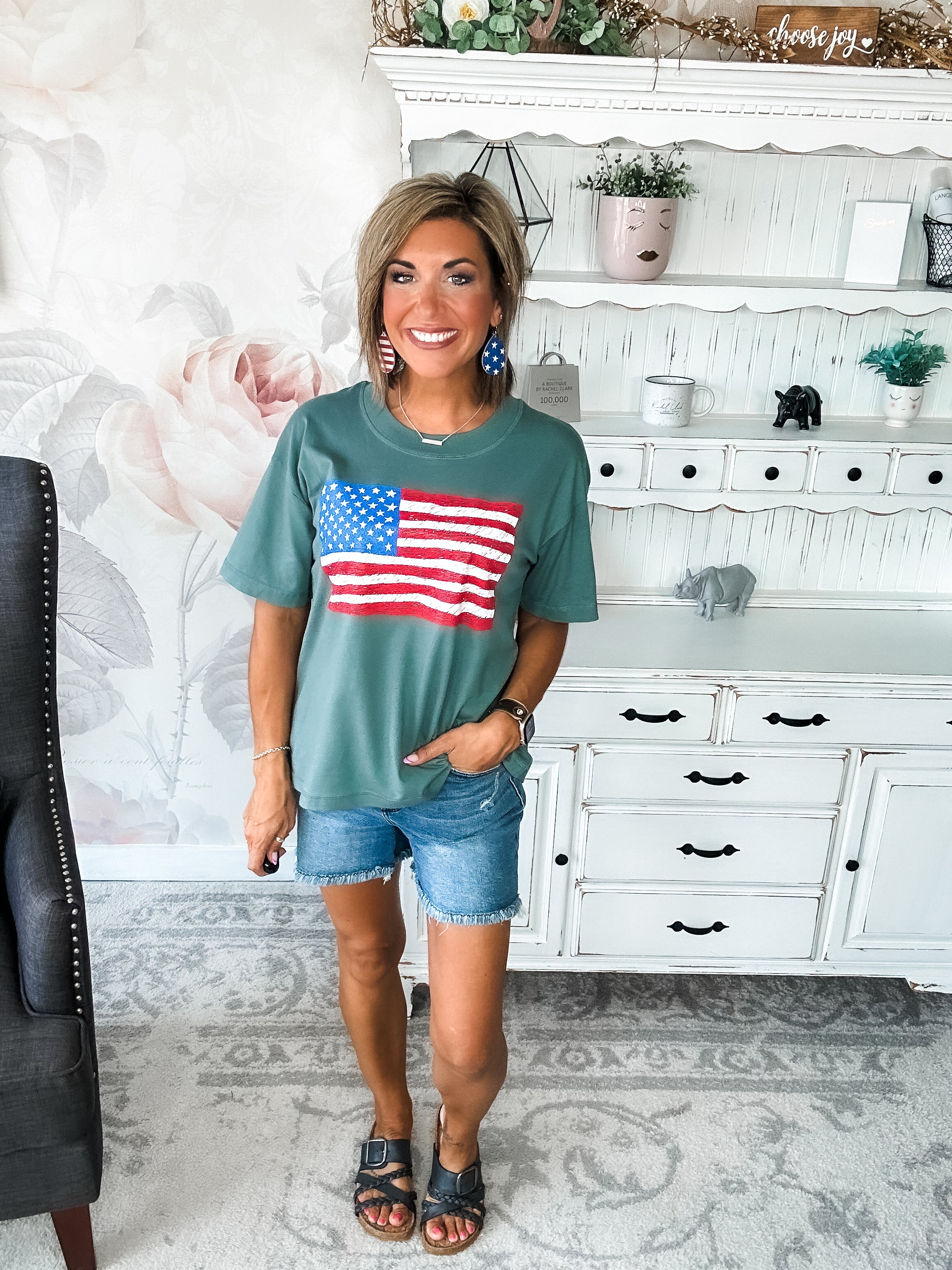 Sketch the Flag Graphic Boyfriend Tee