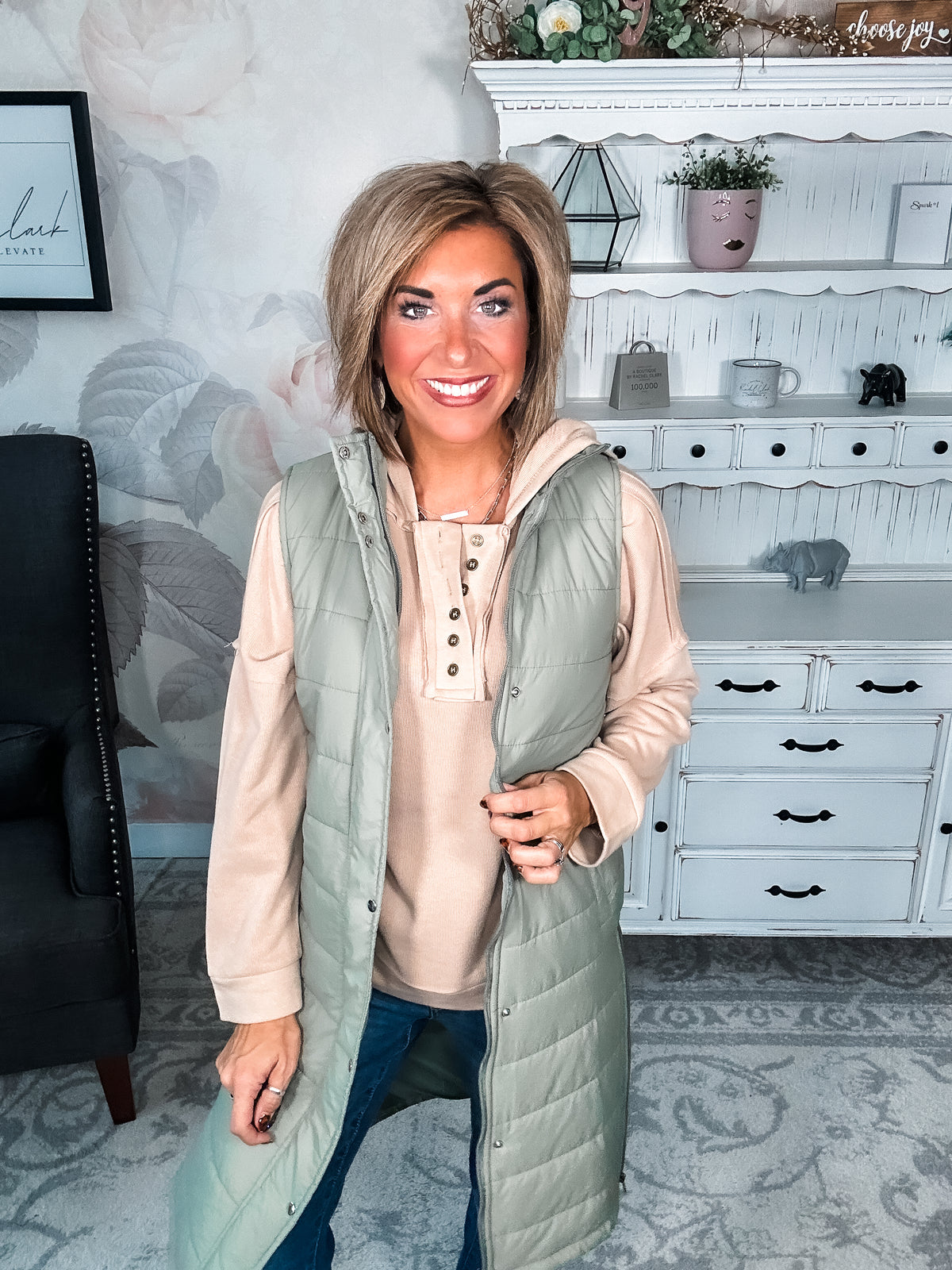 Broken Heart Long Puffer Vest - Olive