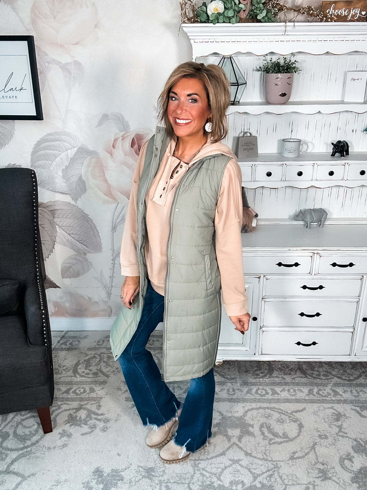 Broken Heart Long Puffer Vest - Olive