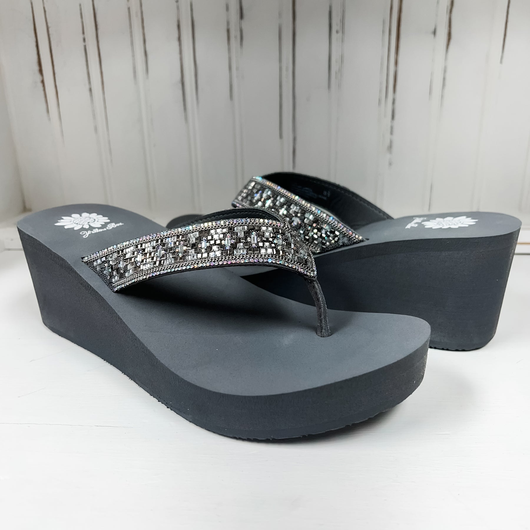 Etta Wedge Sandal - Gray