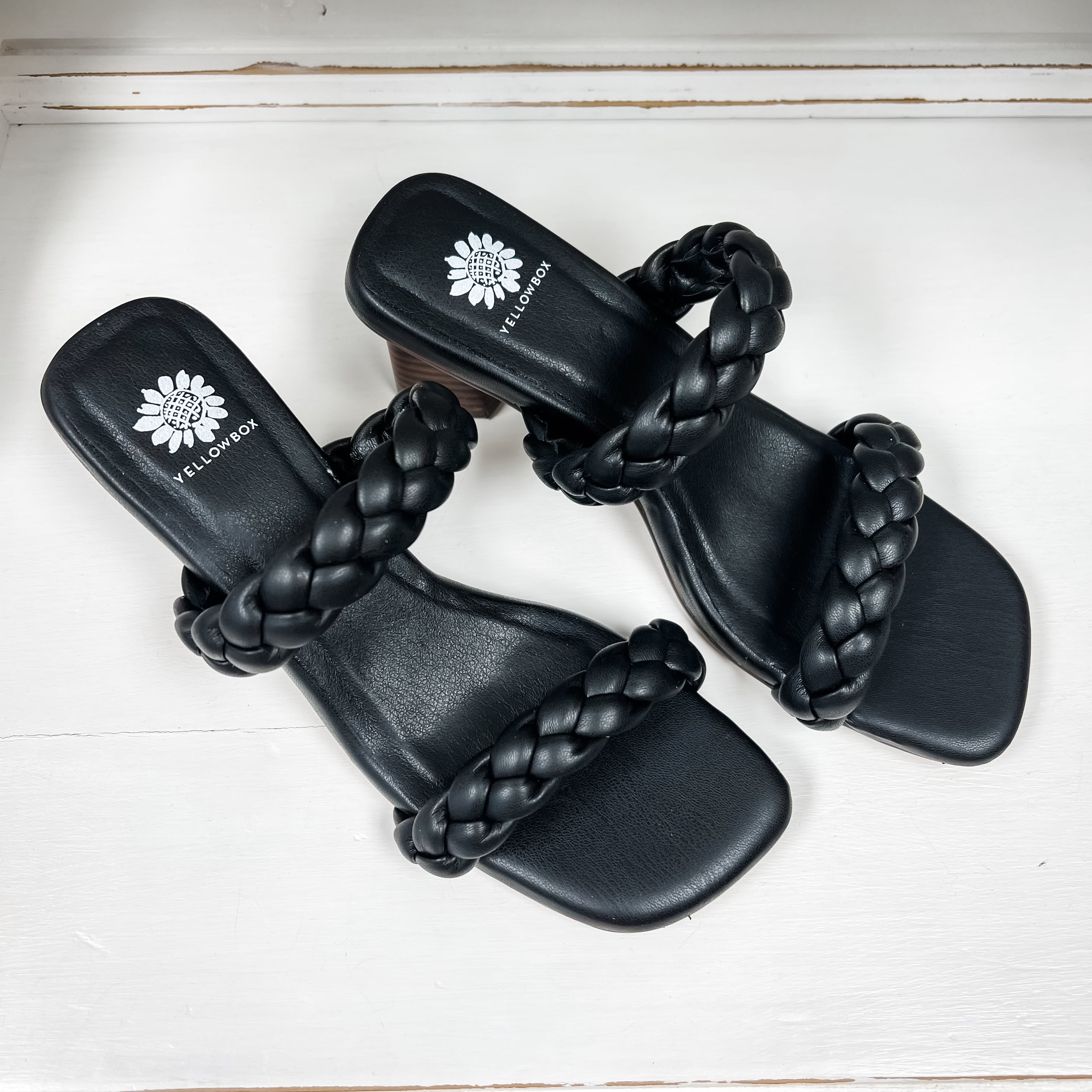 Nimble Heeled Sandal - Black