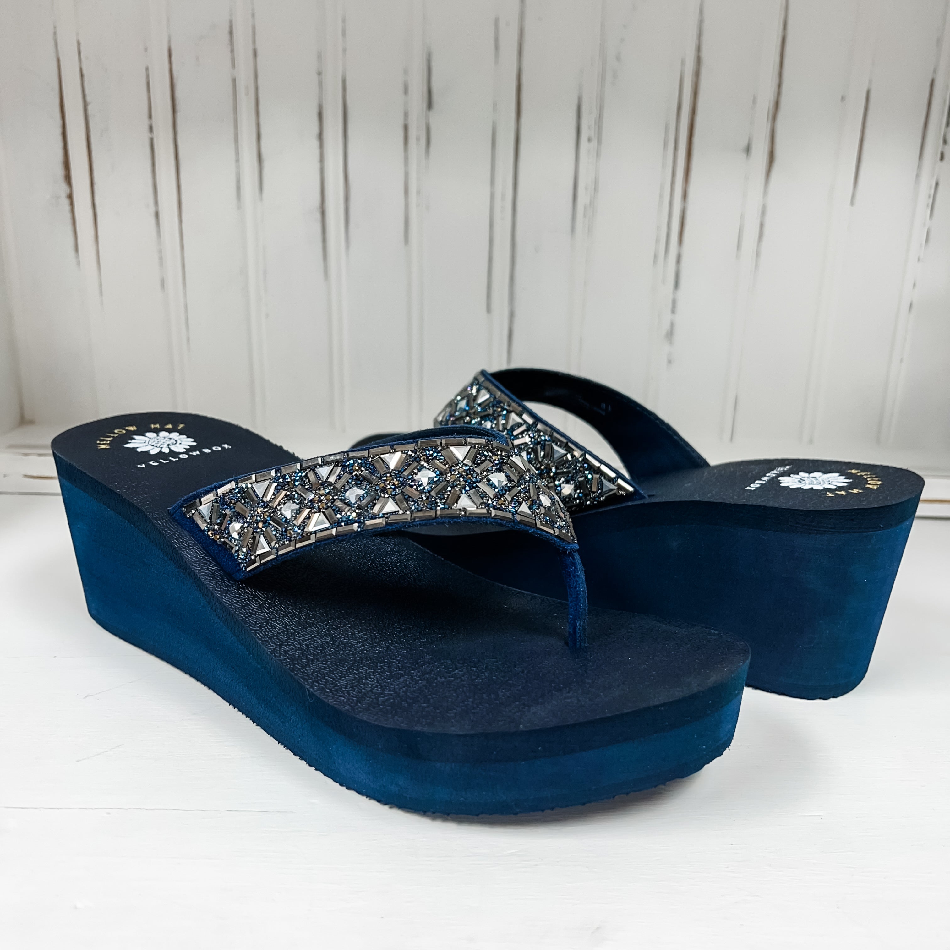 Whittier Wedge Sandal - Navy