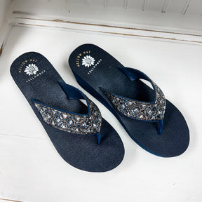 Whittier Wedge Sandal - Navy