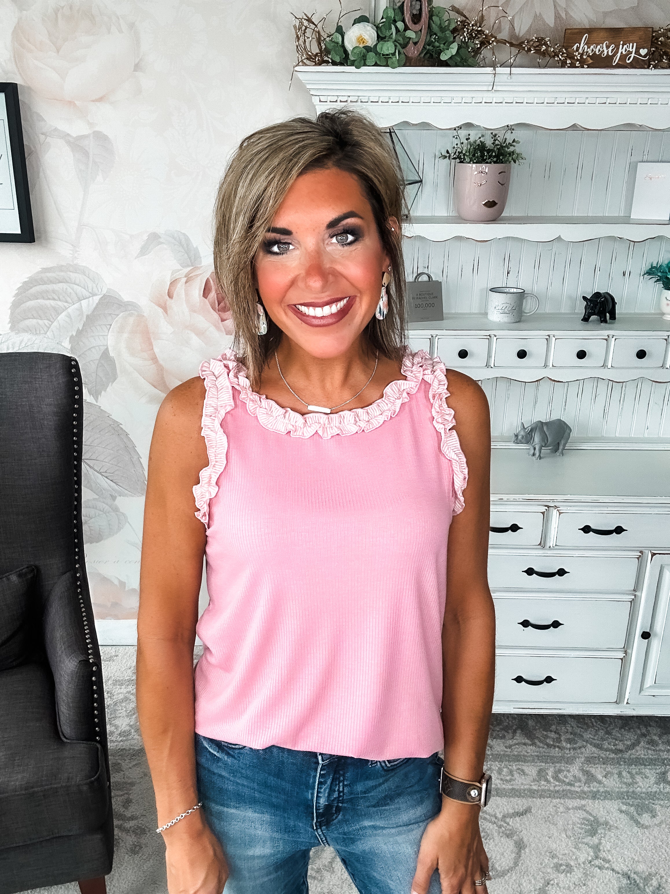 Pearls Of Wisdom Tank - Pink