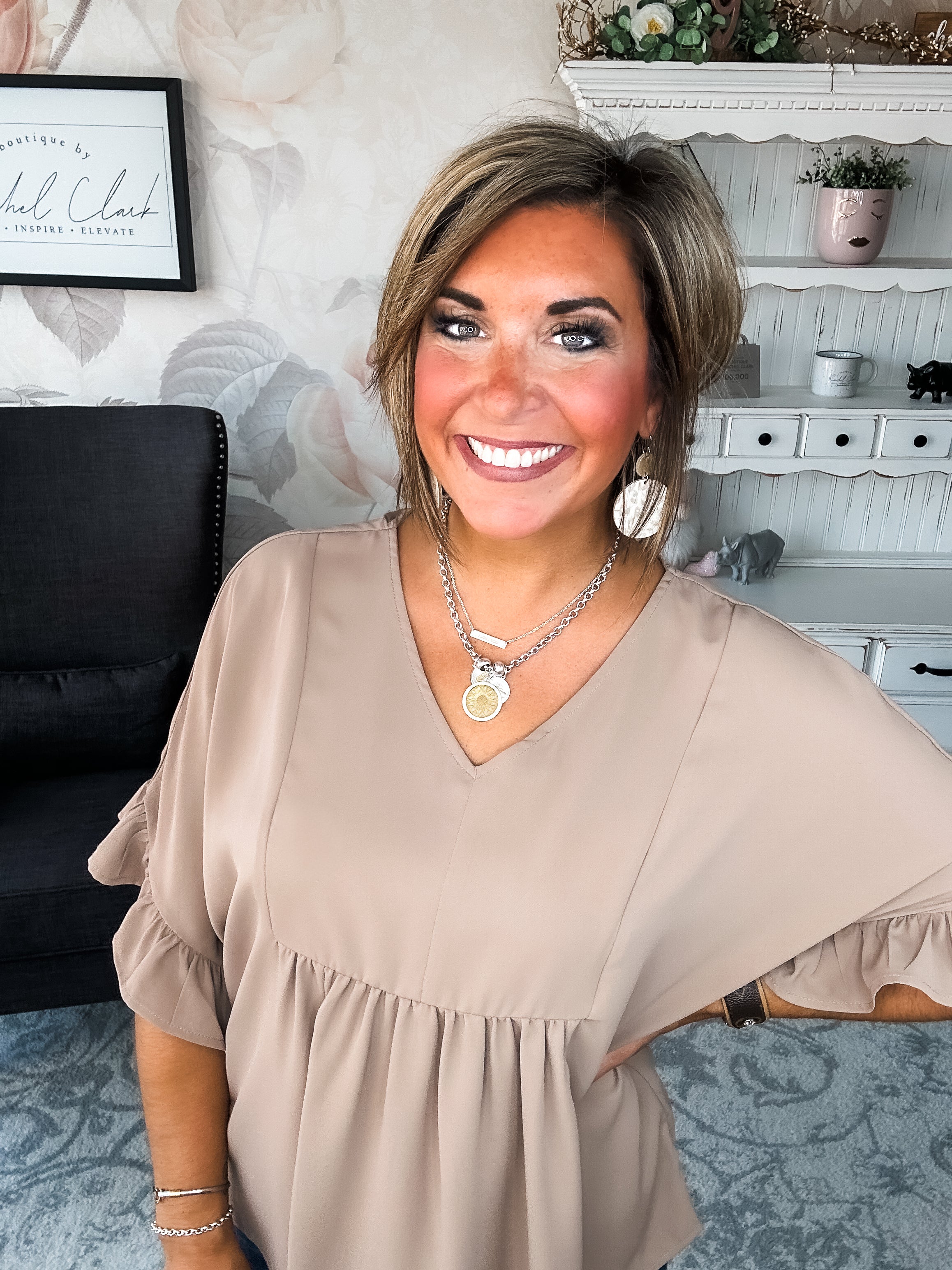 Close to Me Blouse - Mocha