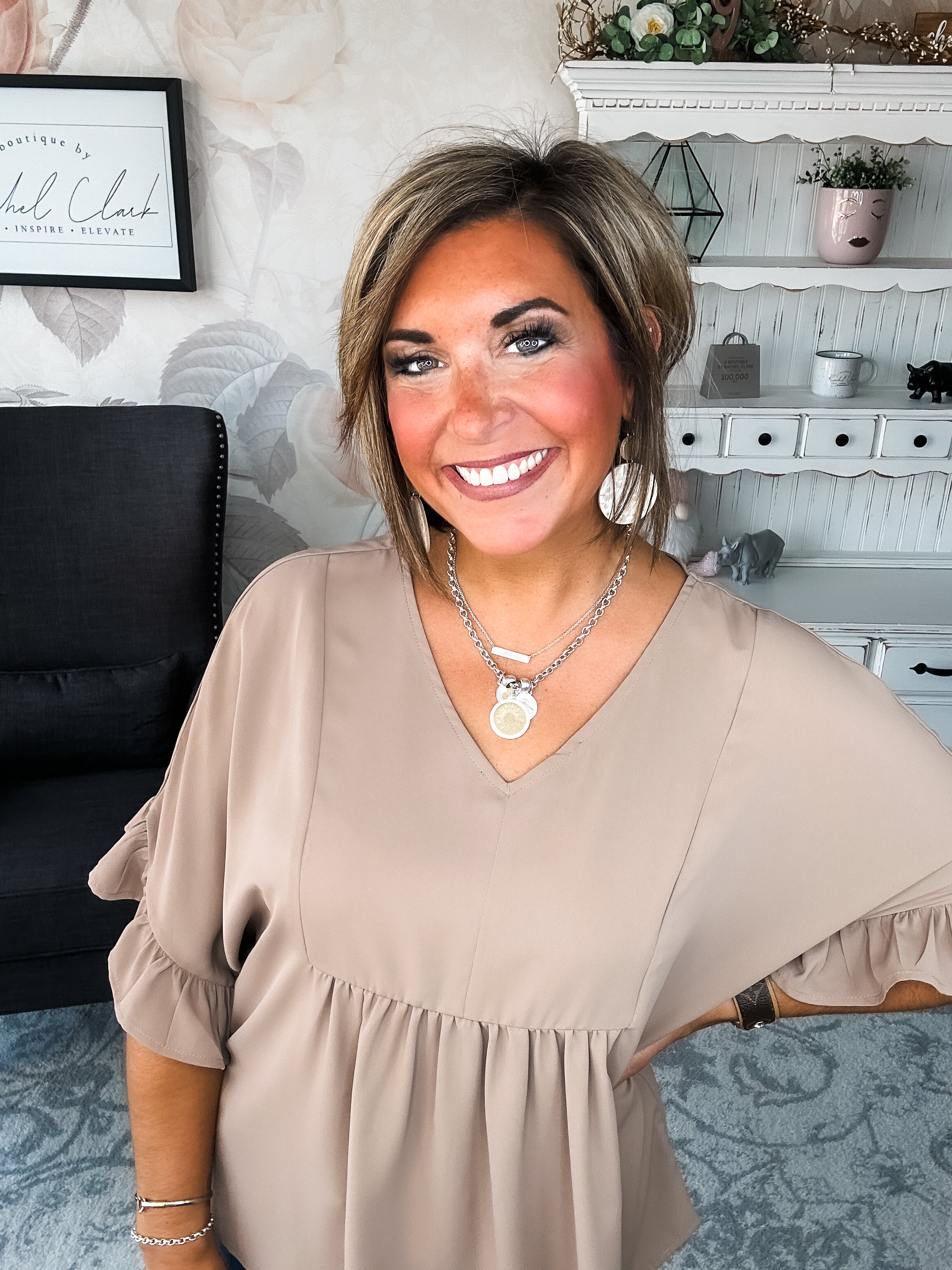 Close to Me Blouse - Mocha