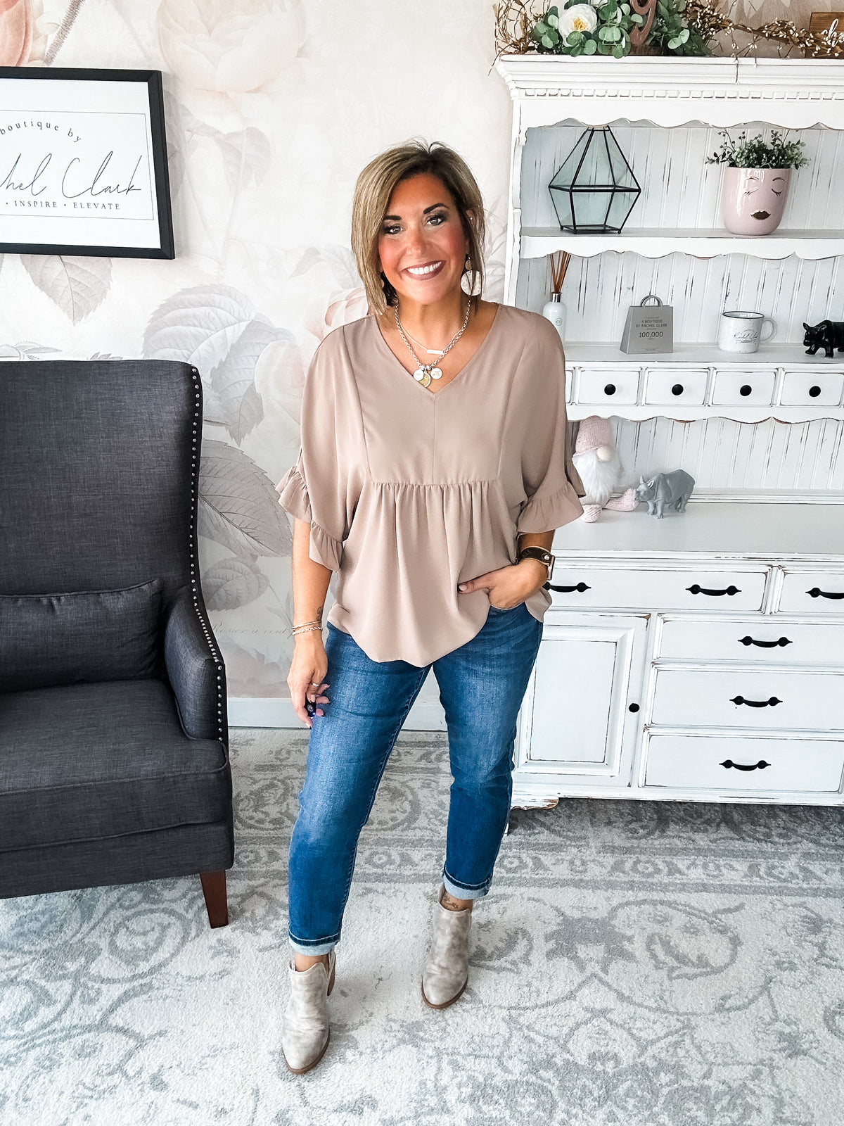 Close to Me Blouse - Mocha