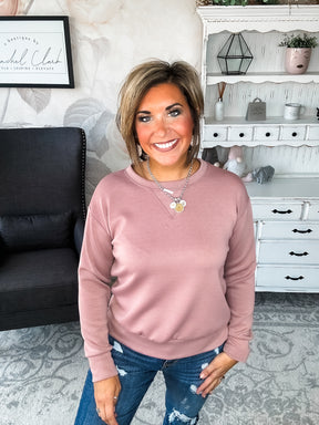 Cuddled Up On The Weekend Pullover - Mauve
