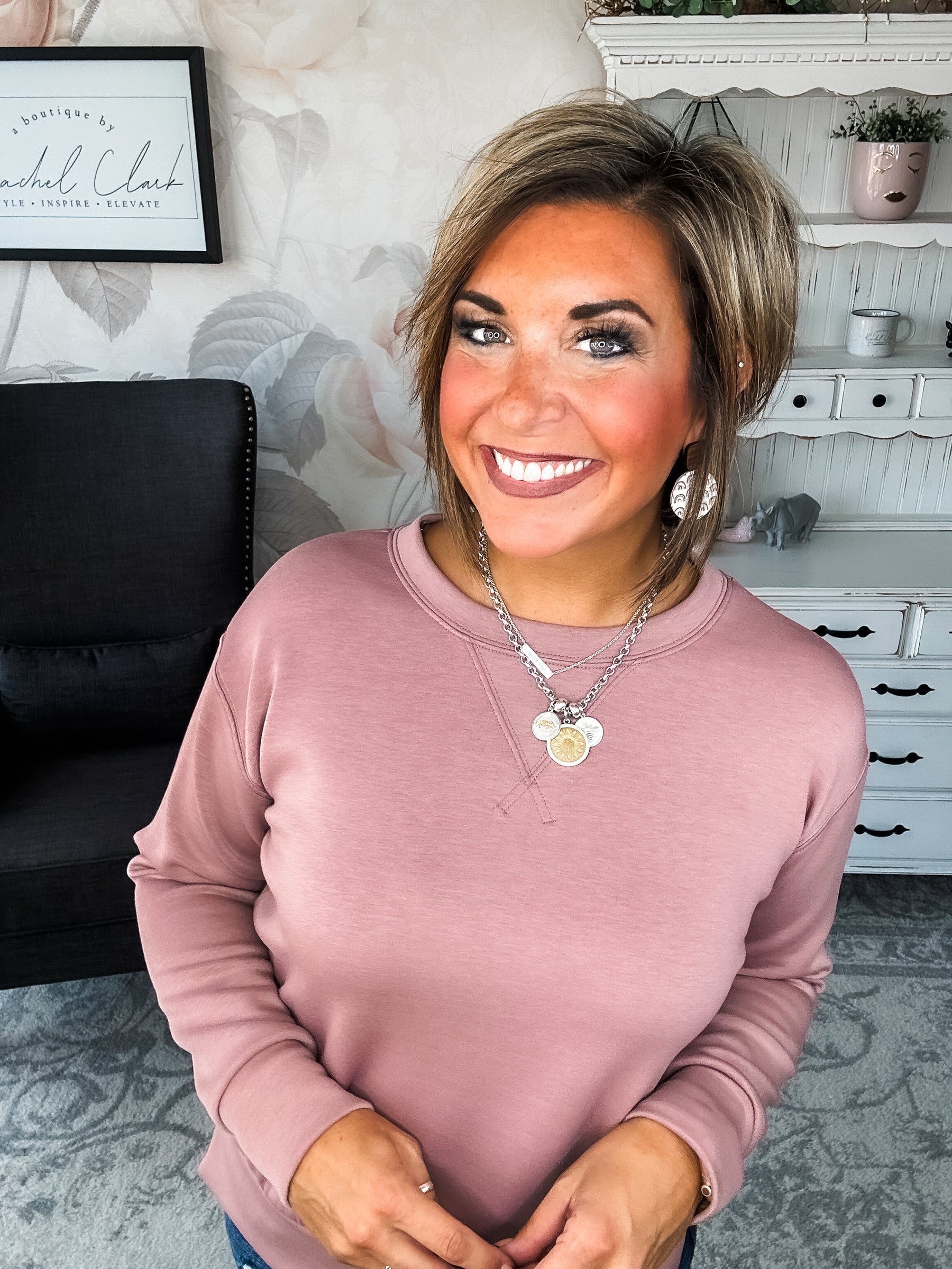 Cuddled Up On The Weekend Pullover - Mauve