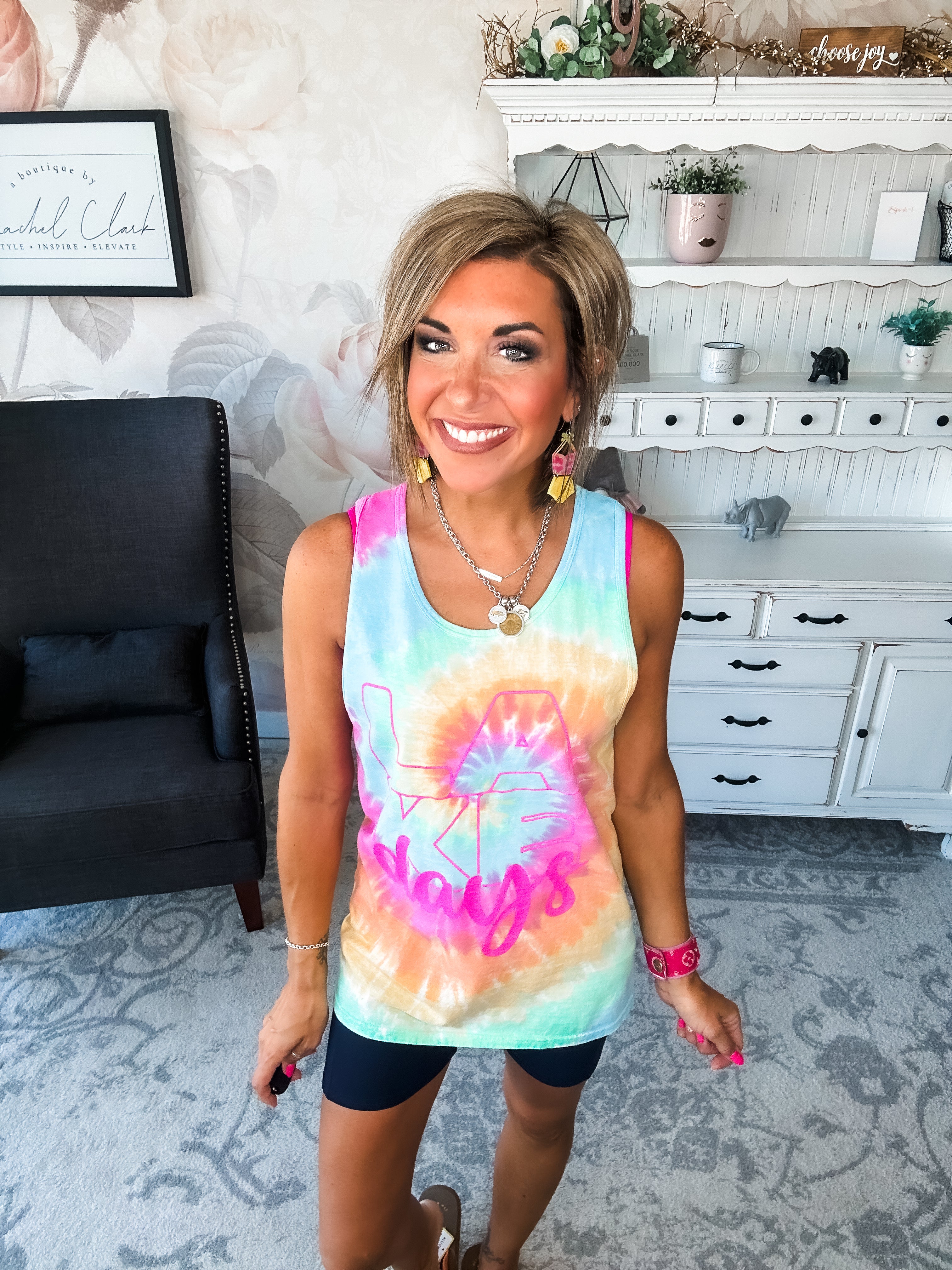 Lake Days Graphic Tank