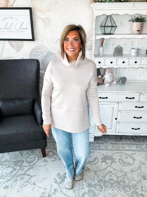 Cozy On The Weekend Cowlneck - Grey