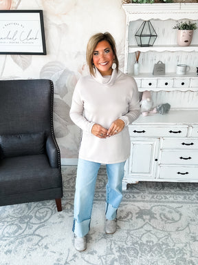 Cozy On The Weekend Cowlneck - Grey