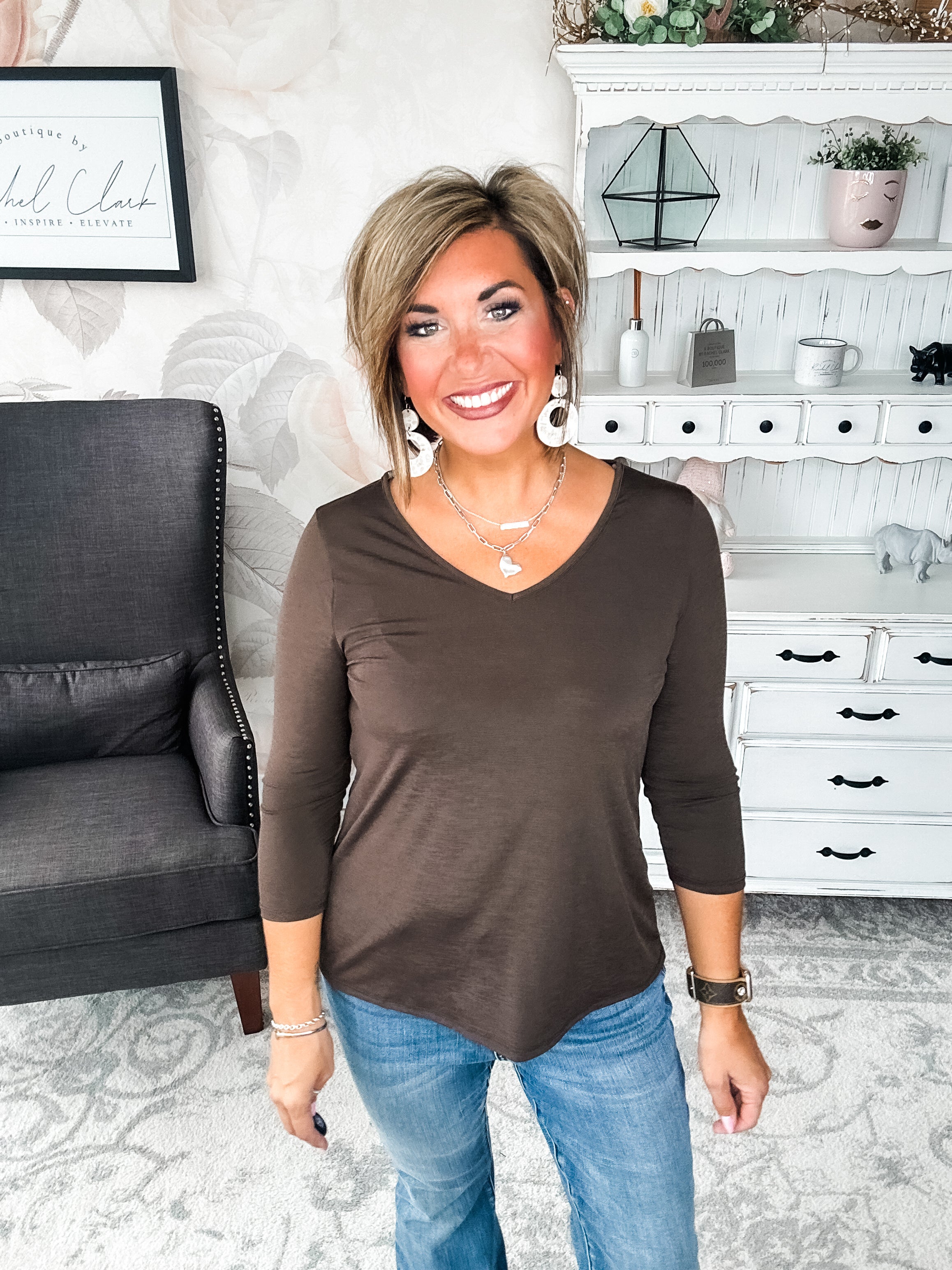 Find The Answer V-neck Top - Chocolate