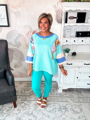 All I See Is You Tunic Top - Mint