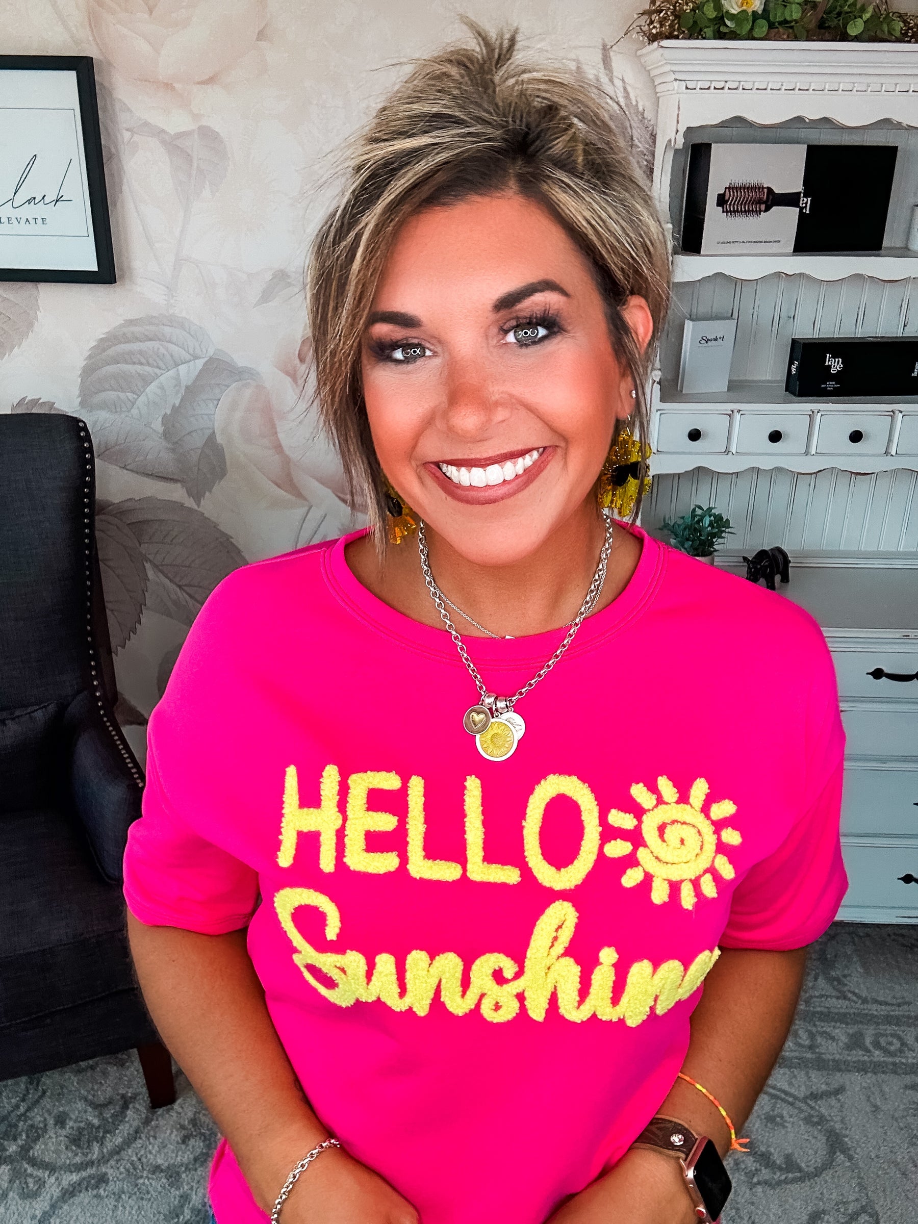 Hello Sunshine Short Sleeve Pullover