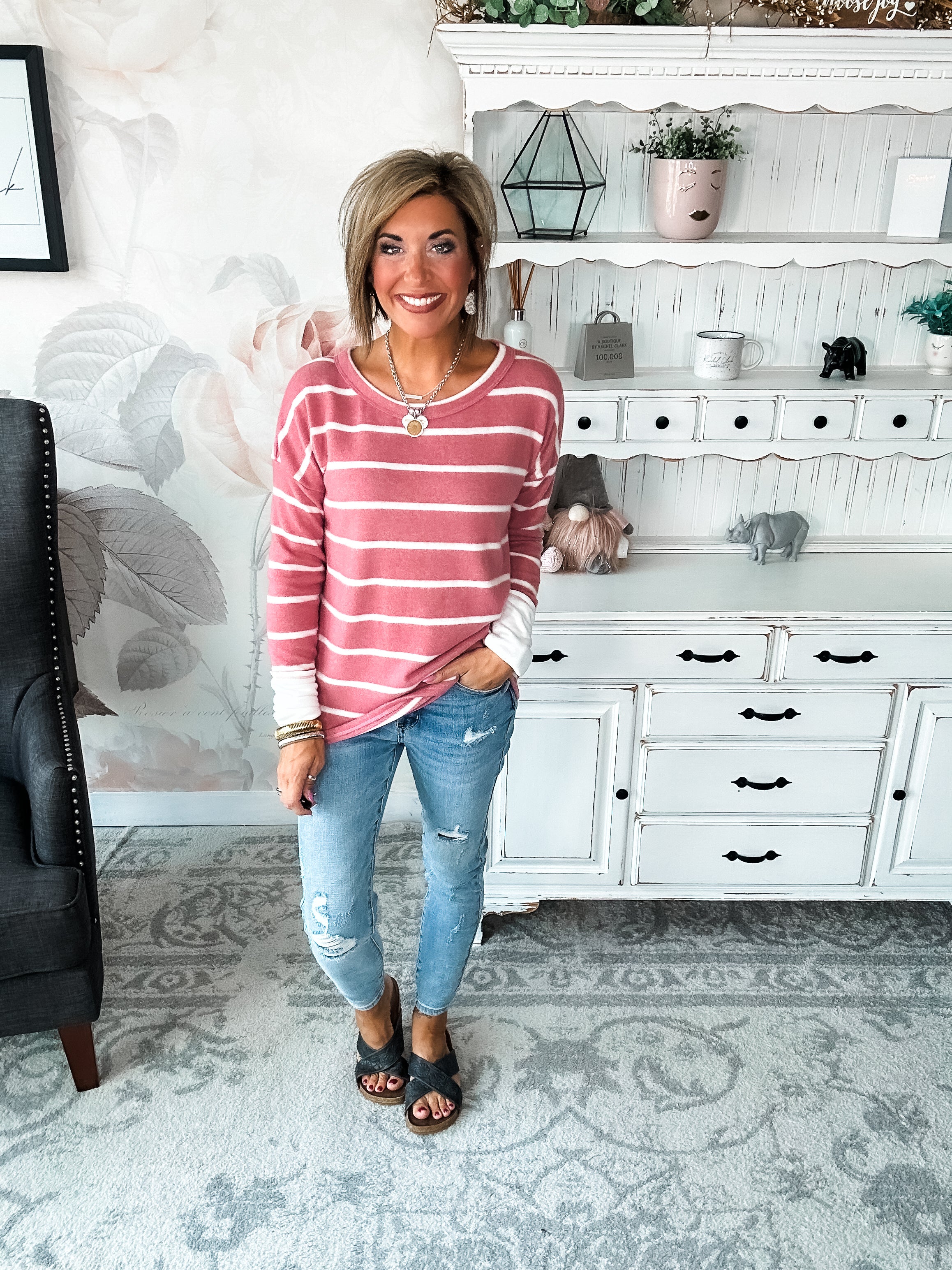 Look Back On The Time Pullover - Mauve