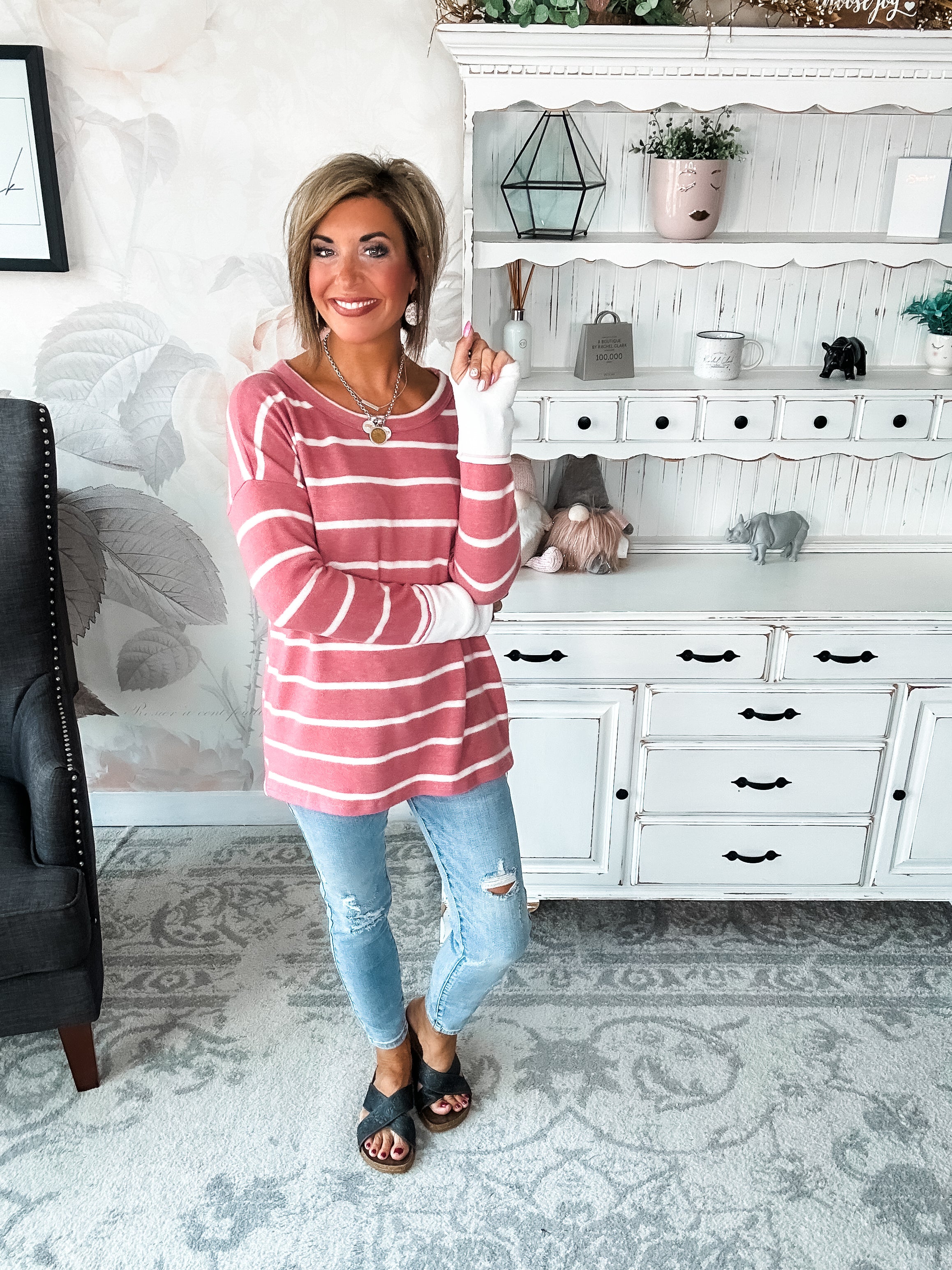 Look Back On The Time Pullover - Mauve