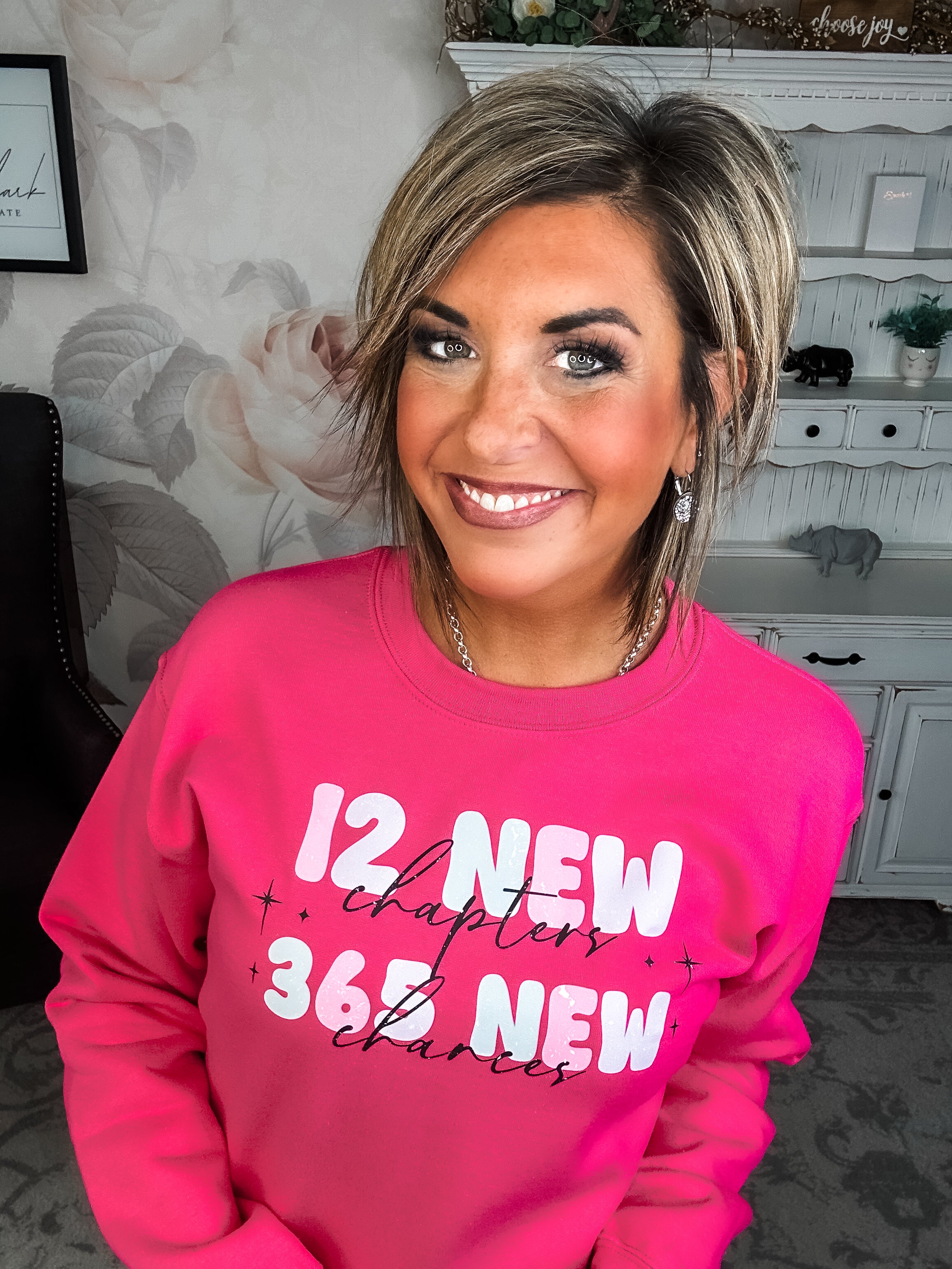 12 New Chapters Graphic Sweatshirt