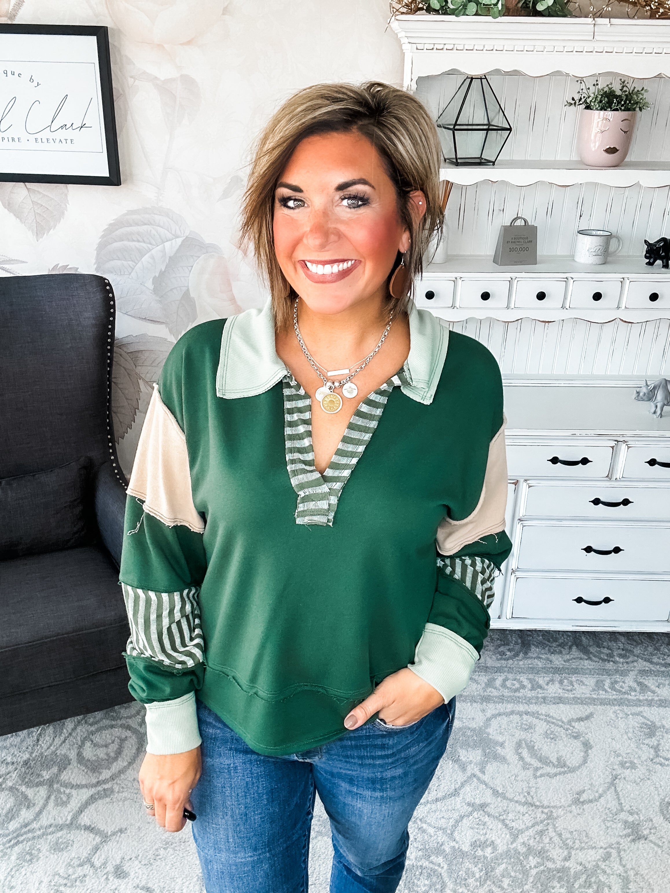 Not Here With Me Pullover - Hunter Green