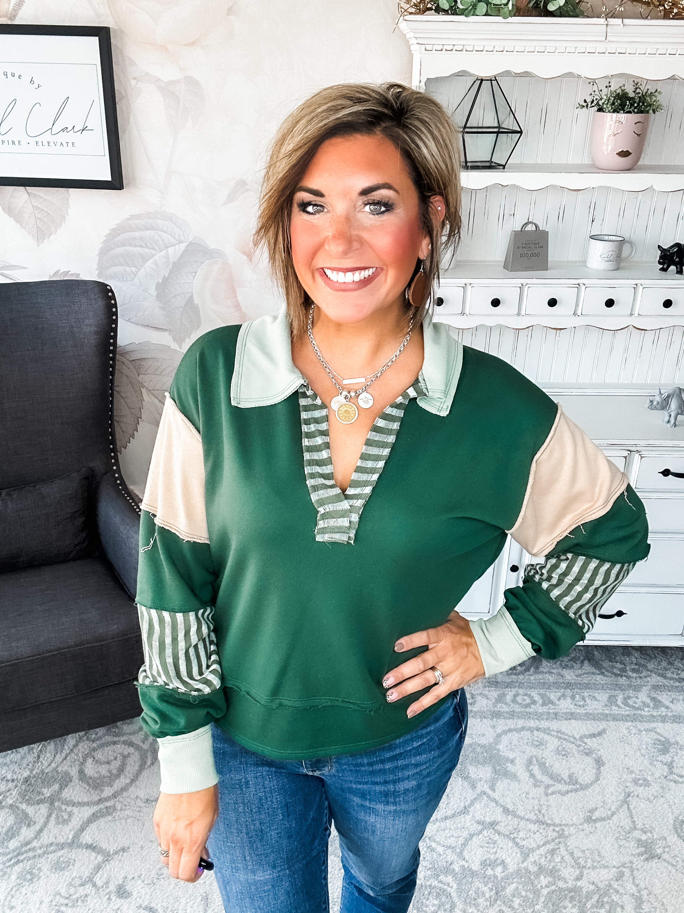 Not Here With Me Pullover - Hunter Green
