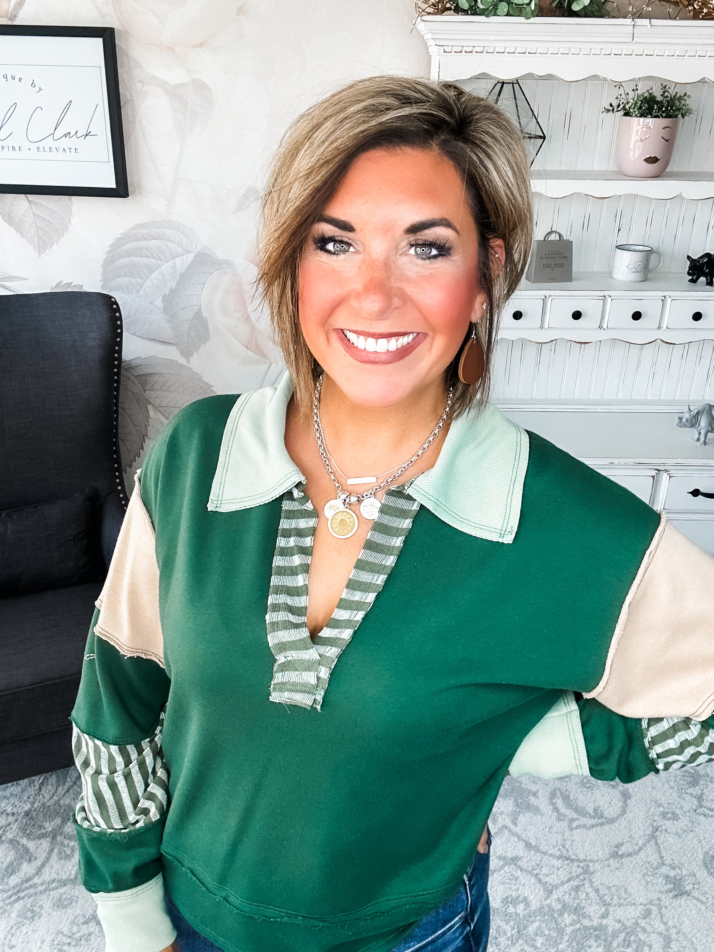 Not Here With Me Pullover - Hunter Green