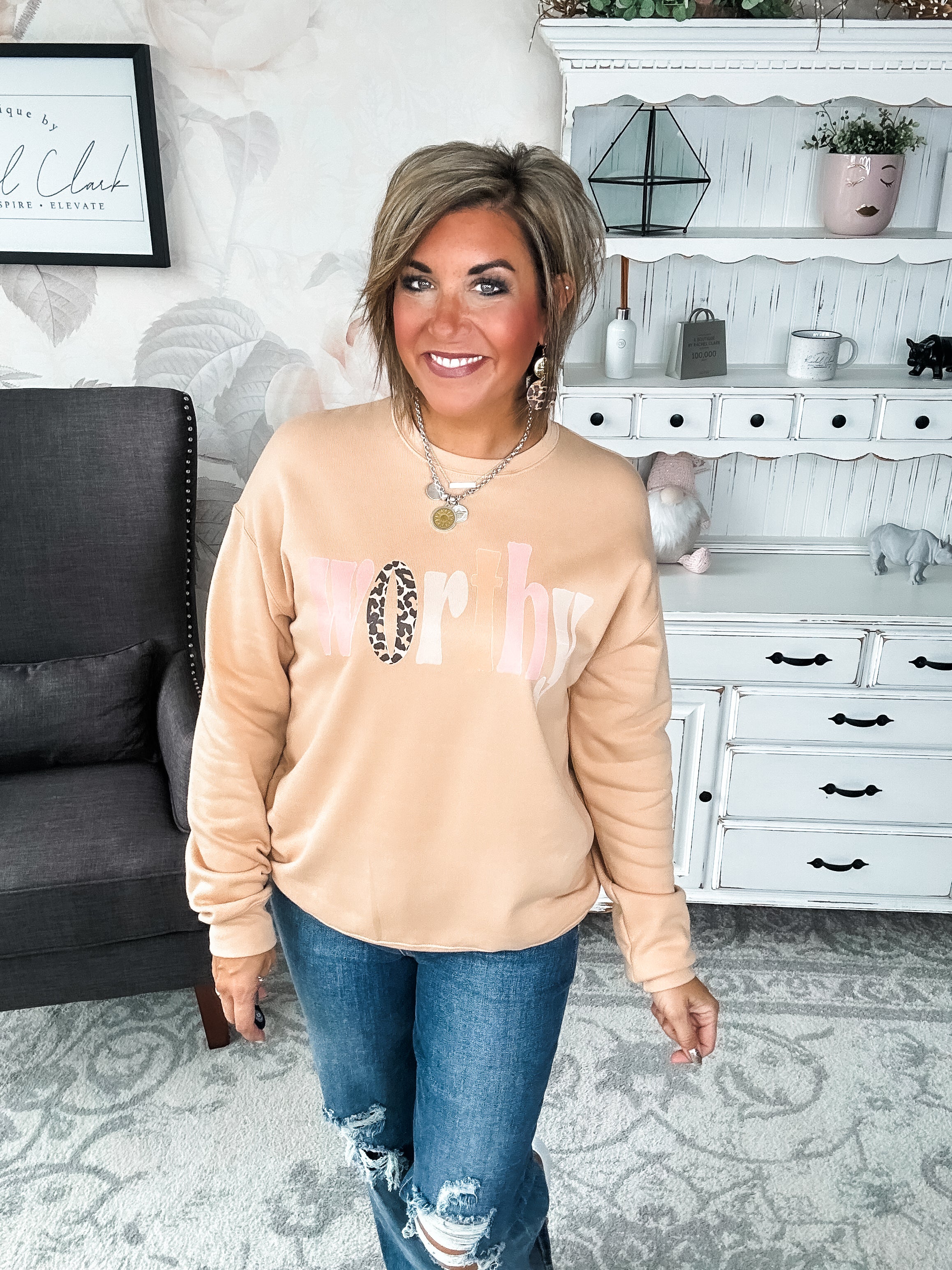 Worthy Pullover Sweatshirt