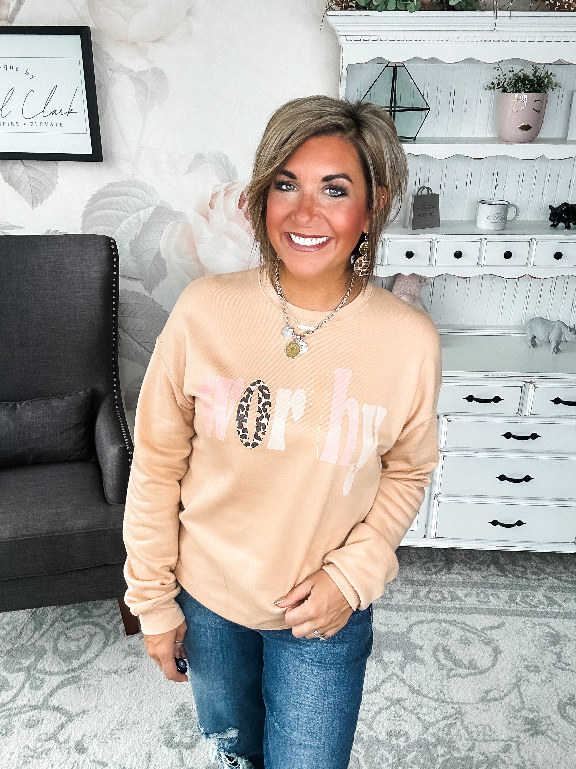 Worthy Pullover Sweatshirt