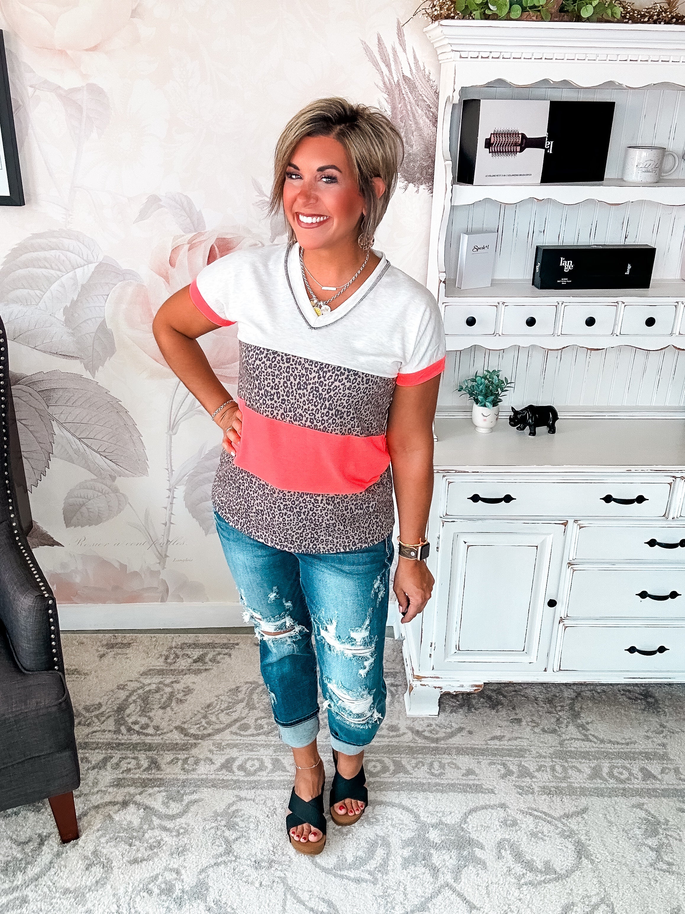 Look Around Short Sleeve Tee - Oatmeal