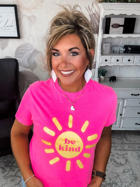 Be Kind Graphic Tee