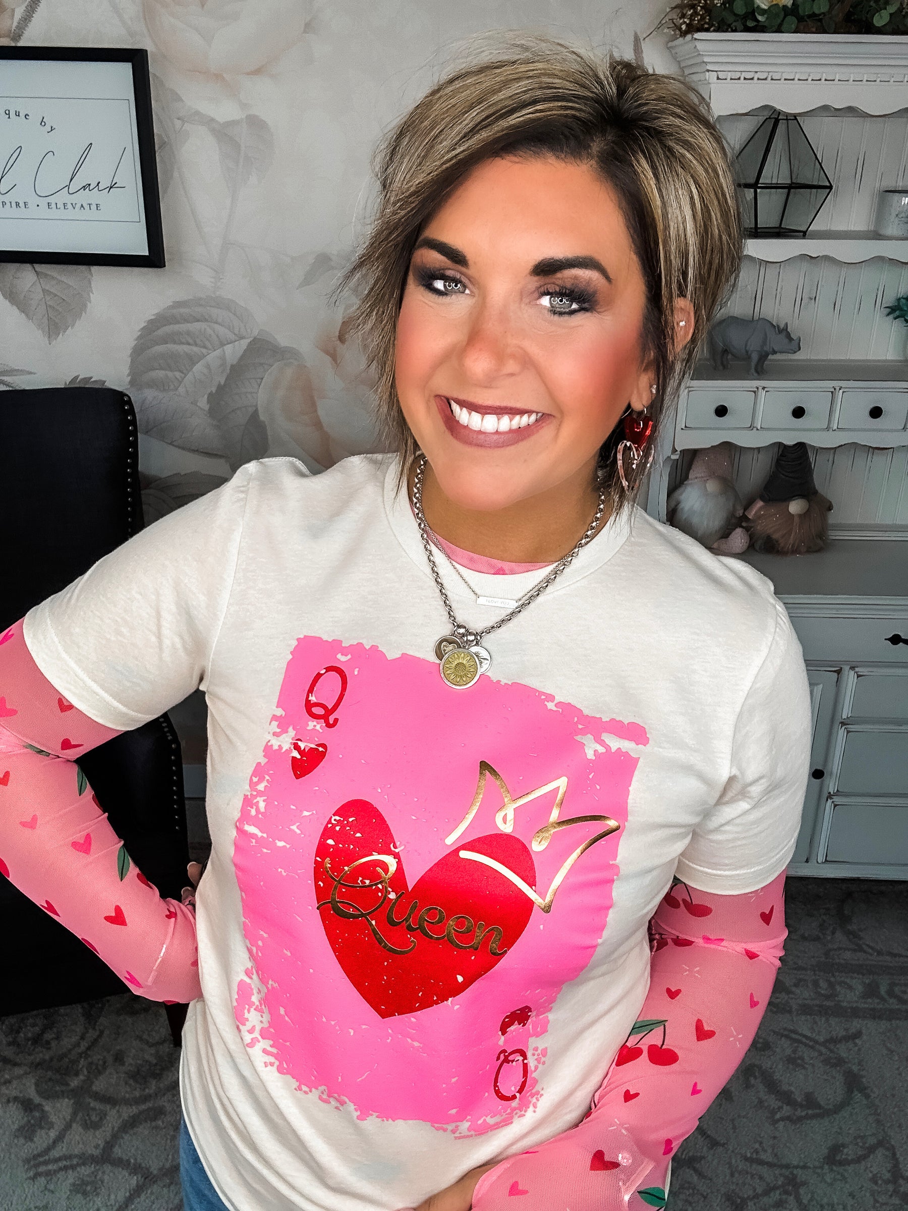 Queen of Hearts Graphic Tee