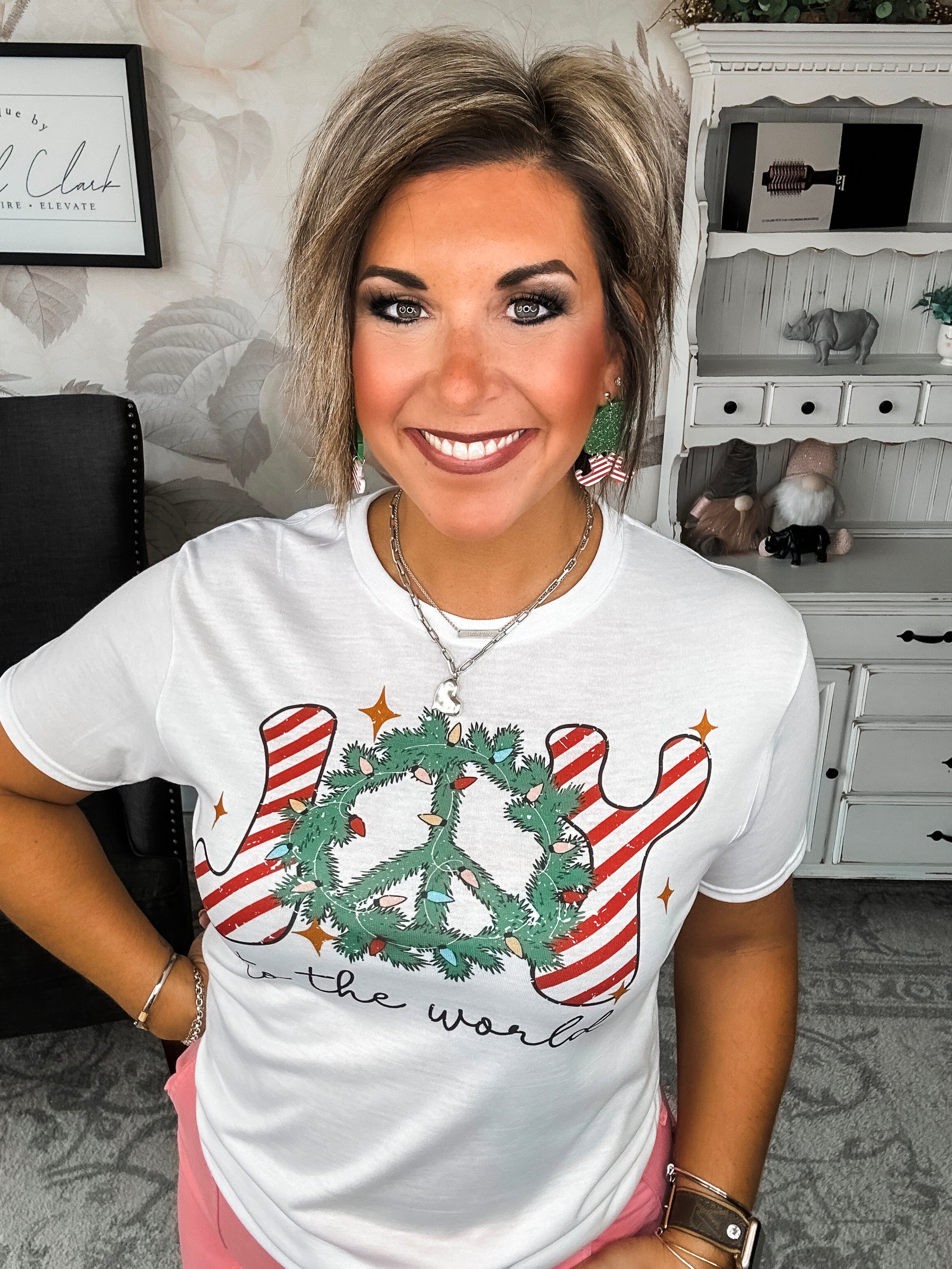 Joy to the Wreath Graphic Tee