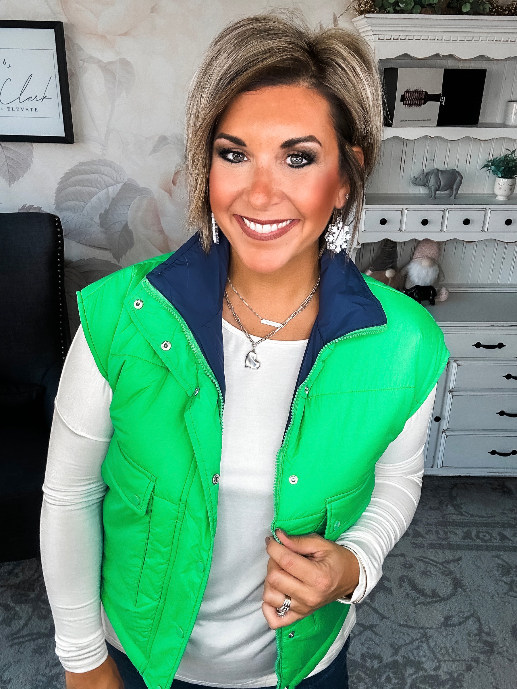 Stay Out All Night Reversible Puffer Vest - Navy/Green