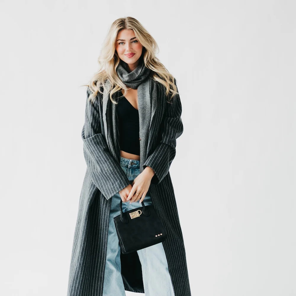 BLACK FRIDAY EXCLUSIVE - Nixie Nubuck Small Tote - Black