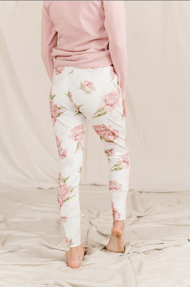 Ampersand Avenue Jogger- Happily Ever After