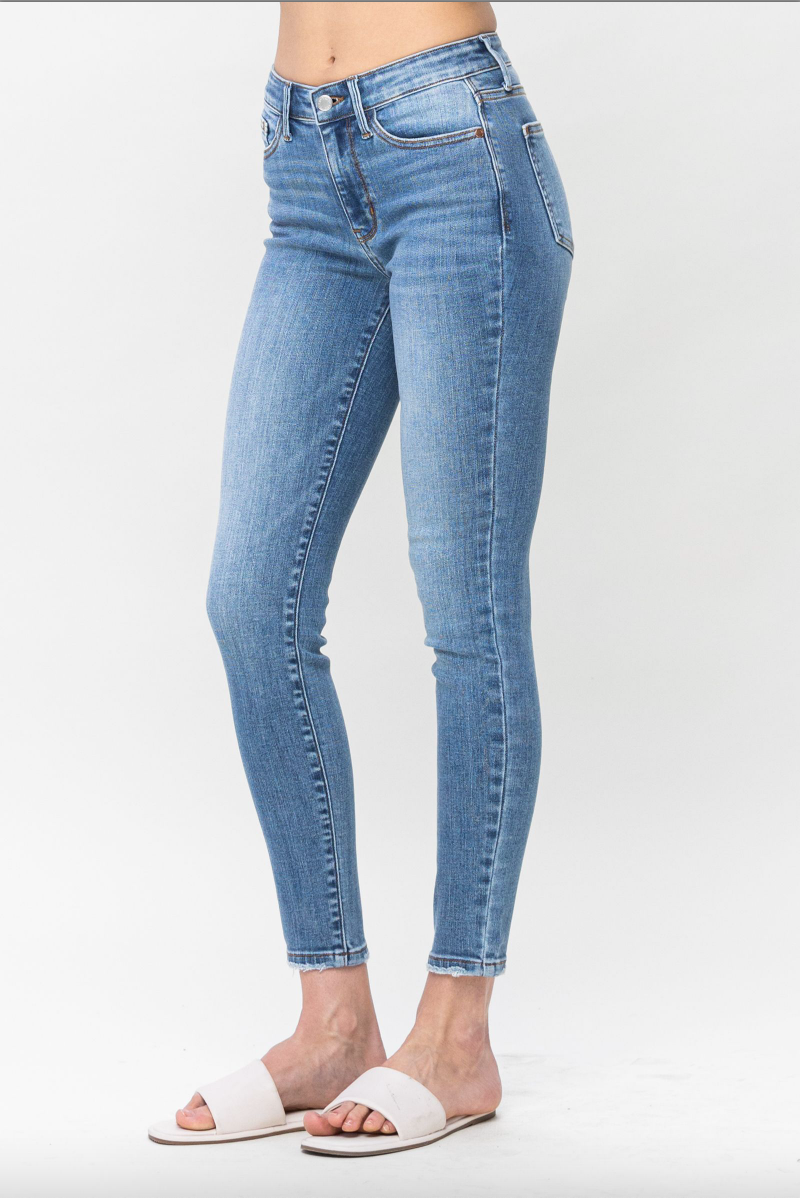 Judy Blue Vintage Skinny Jeans