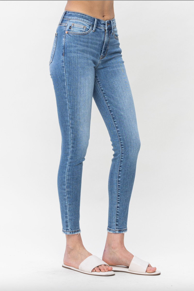 Judy Blue Vintage Skinny Jeans