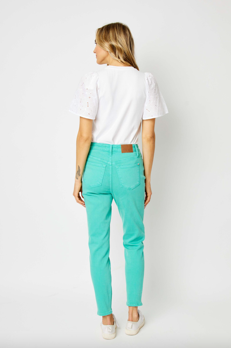 Judy Blue Garment Dyed Girlfriend Jeans - Aquamarine