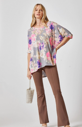 Feeling Free Tunic Top - Grey Pink