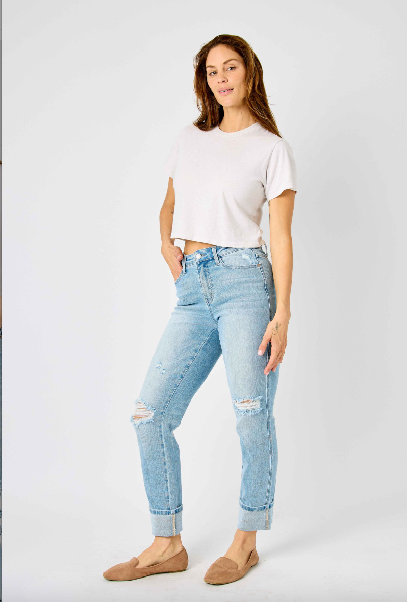 Judy Blue Star Pocket Girlfriend Jeans