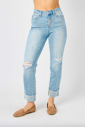 Judy Blue Star Pocket Girlfriend Jeans