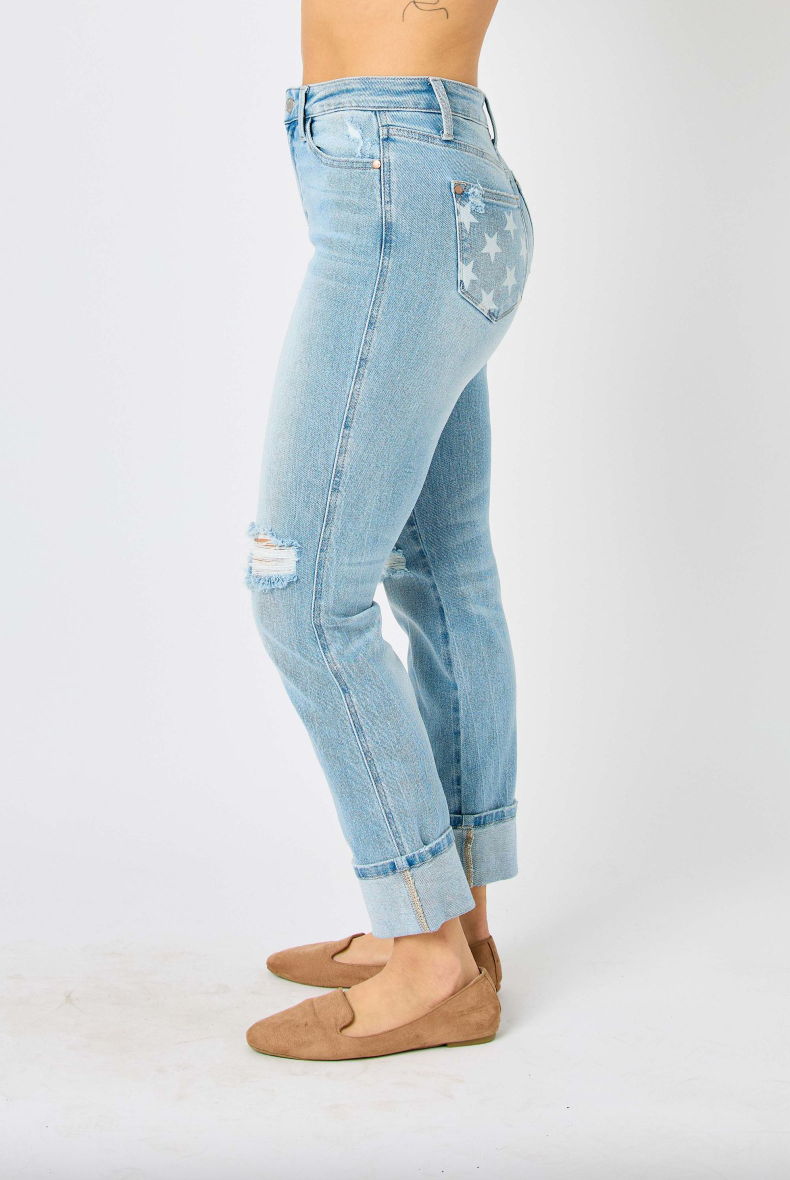 Judy Blue Star Pocket Girlfriend Jeans