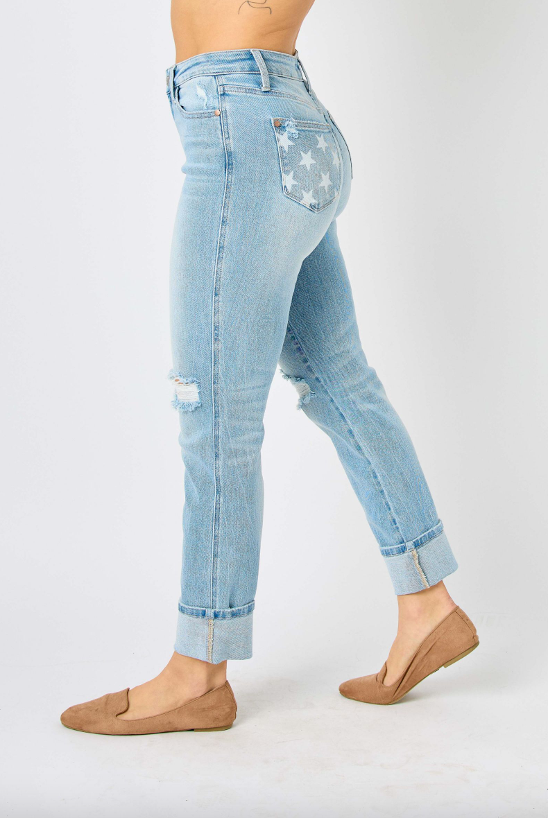 Judy Blue Star Pocket Girlfriend Jeans