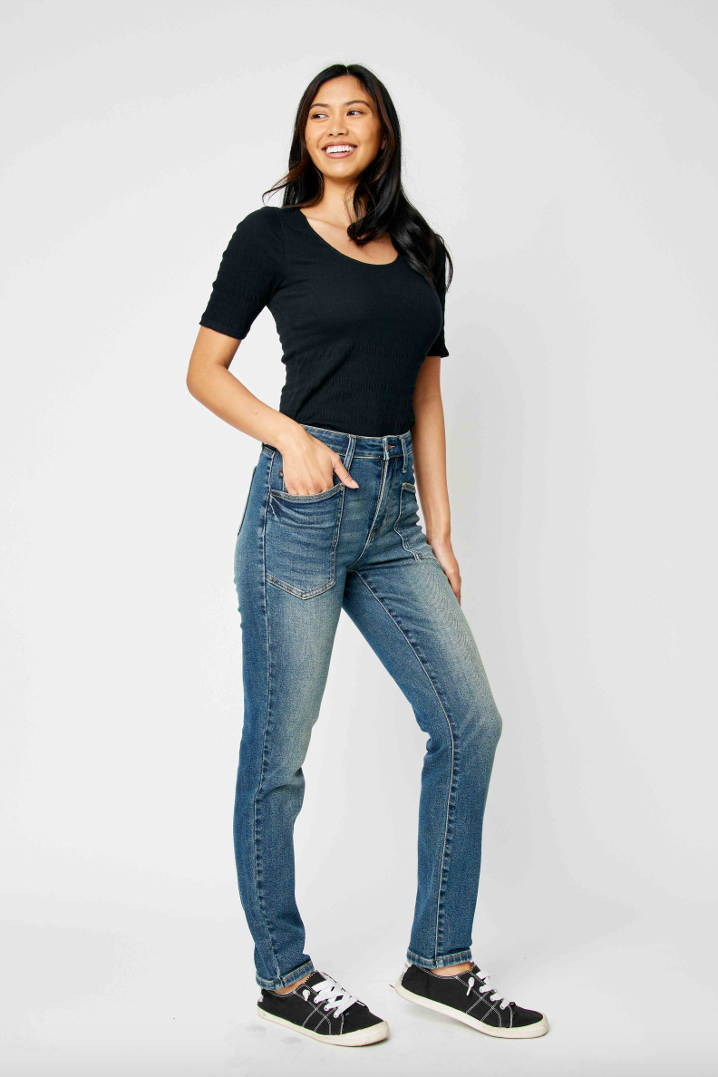 Judy Blue Front Pocket Relaxed Jeans