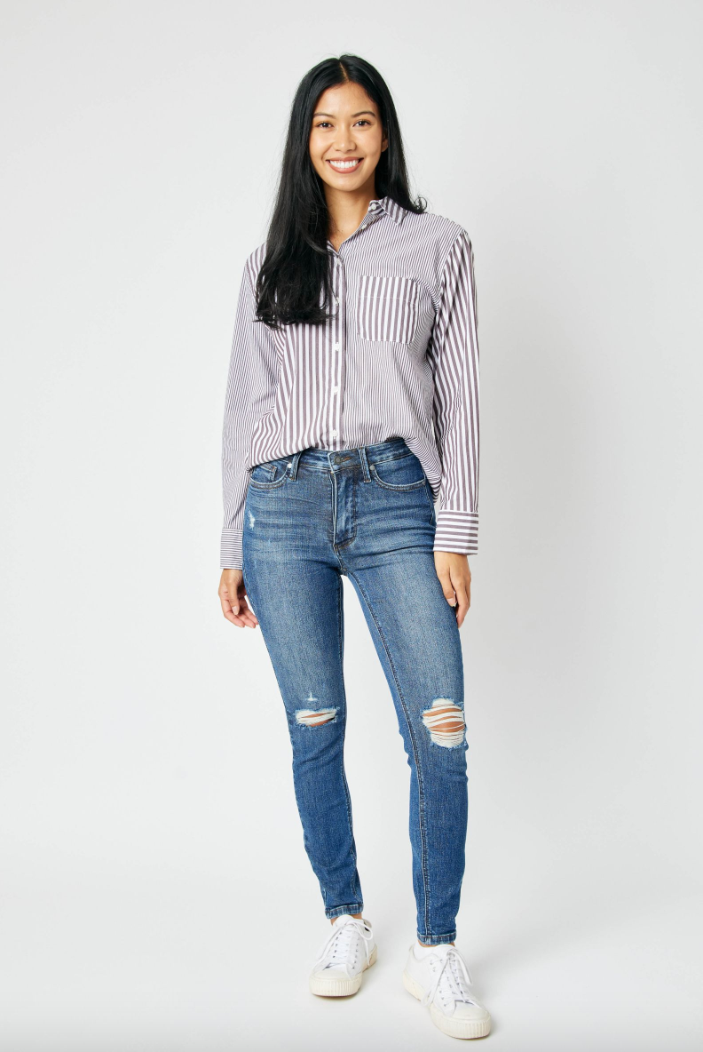 Judy Blue Tummy Control Destroyed Skinny Jeans