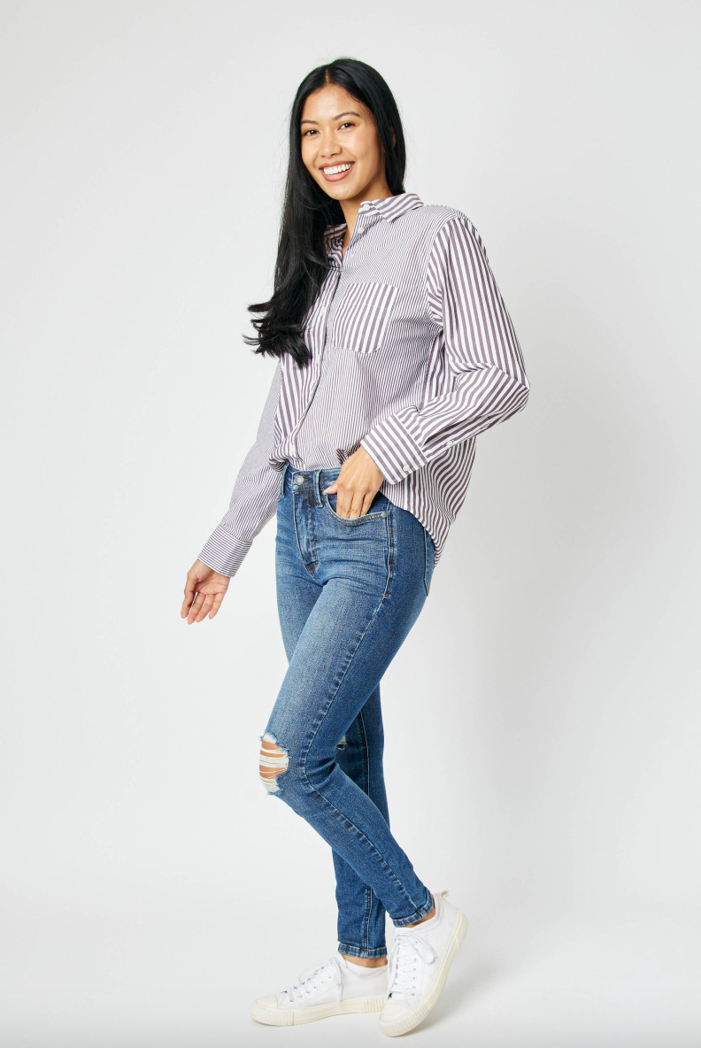 Judy Blue Tummy Control Destroyed Skinny Jeans