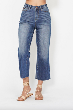 Wide-leg cropped light blue jeans with embroidered motifs