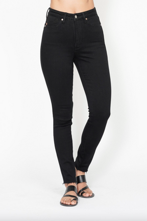 Judy Blue Tummy Control Shield Pocket Skinnies - Black