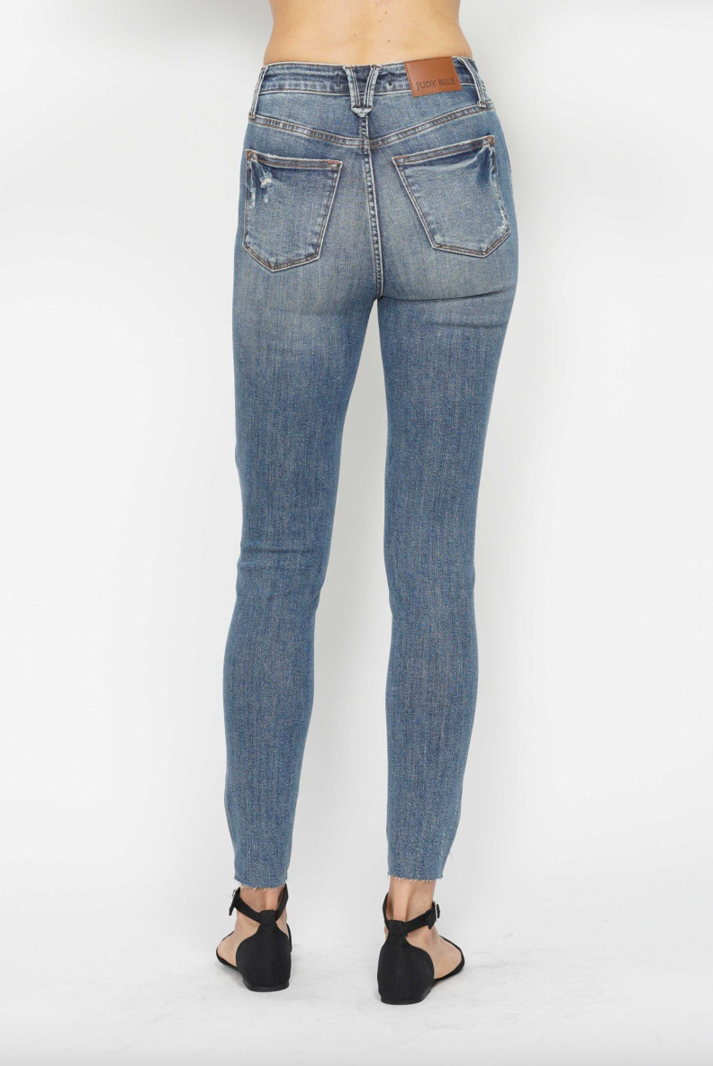 Judy Blue Tummy Control Vintage Wash Destroy Hem Skinny Jeans