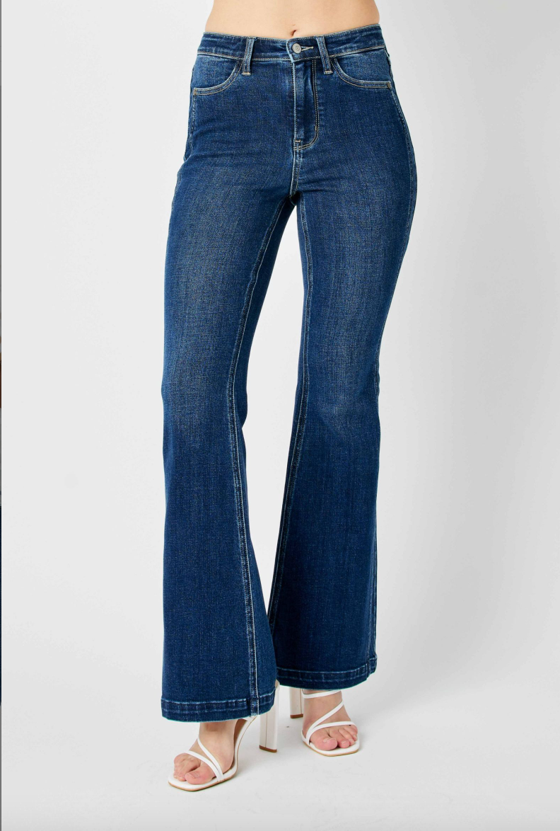 Judy Blue Angled Side Seam Flare Jeans